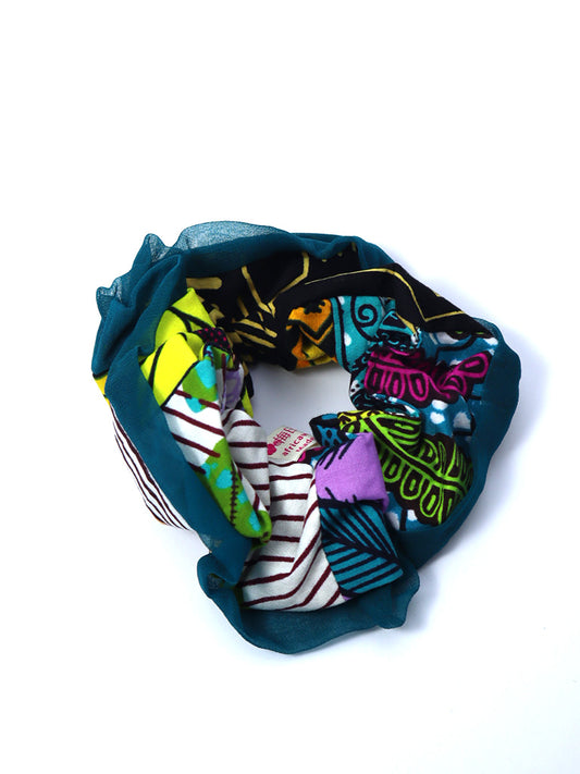 アフリカンプリントのパッチワークシュシュ・40213b