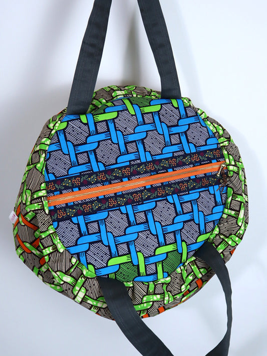 ファスナー付きパンプキンバッグ・グリーンのチェーン