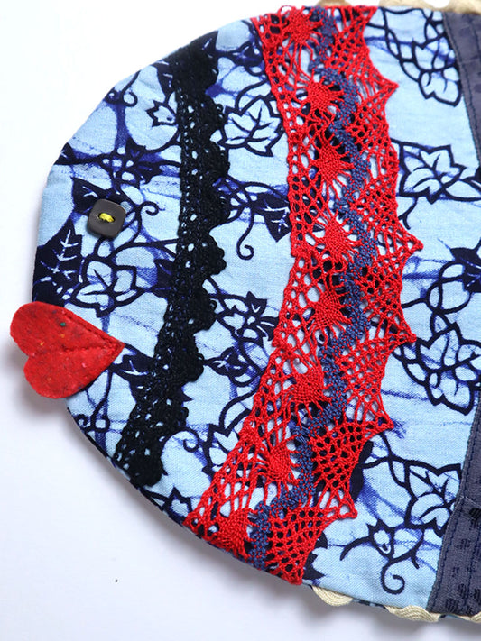 アフリカンプリントのお魚ポーチ・ライトブルー