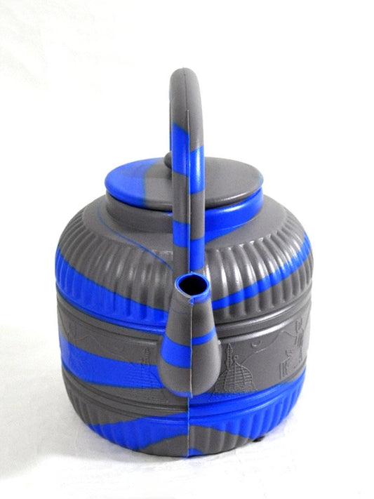プラスチックのケトル型水差し ブルー&グレー