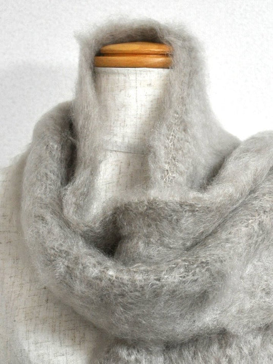 南アフリカのモヘアのマフラー・トープ