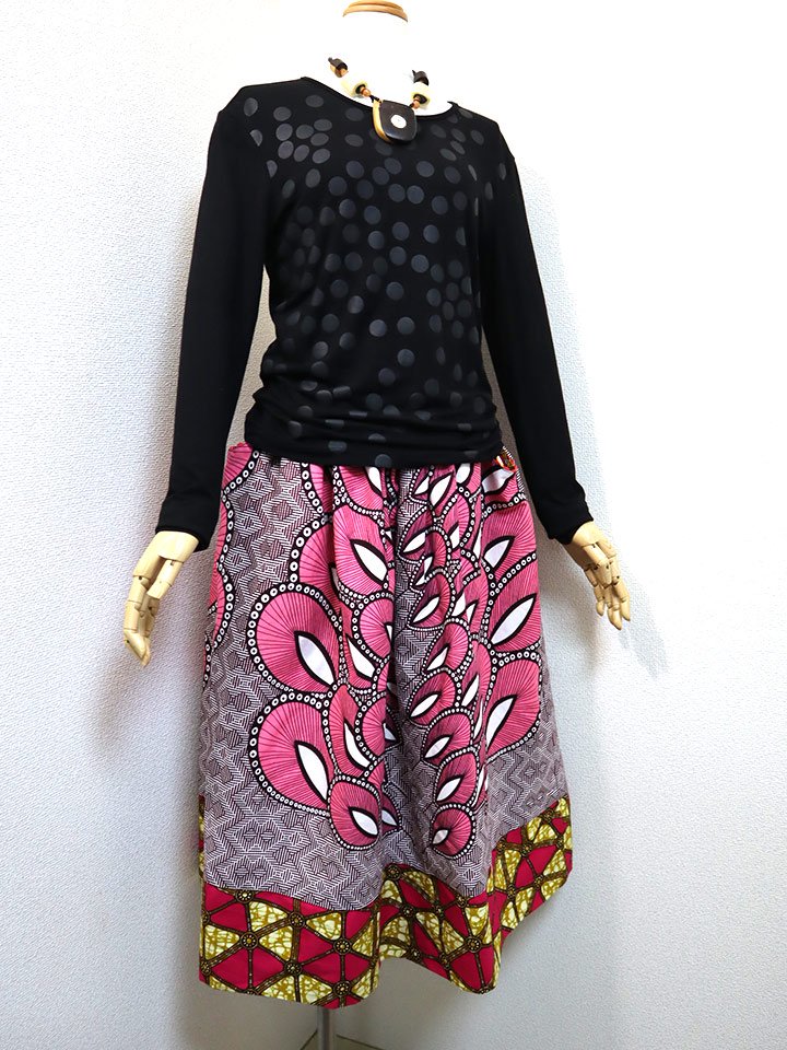 ポケット付きギャザー切り替えスカート・ピンクフェザー×トライアングル