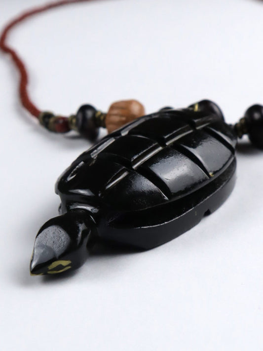 ケニアのネックレス/かめ