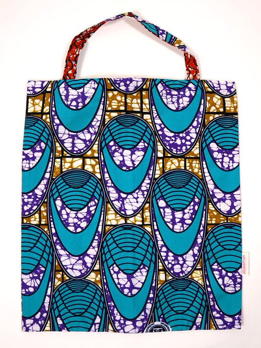 表裏別柄の着替え入れバッグ・レッド×シザー