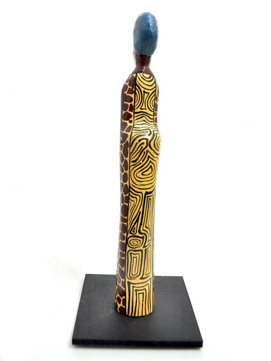 木彫り人形・ヒョウ柄ドレスのツィツィさん