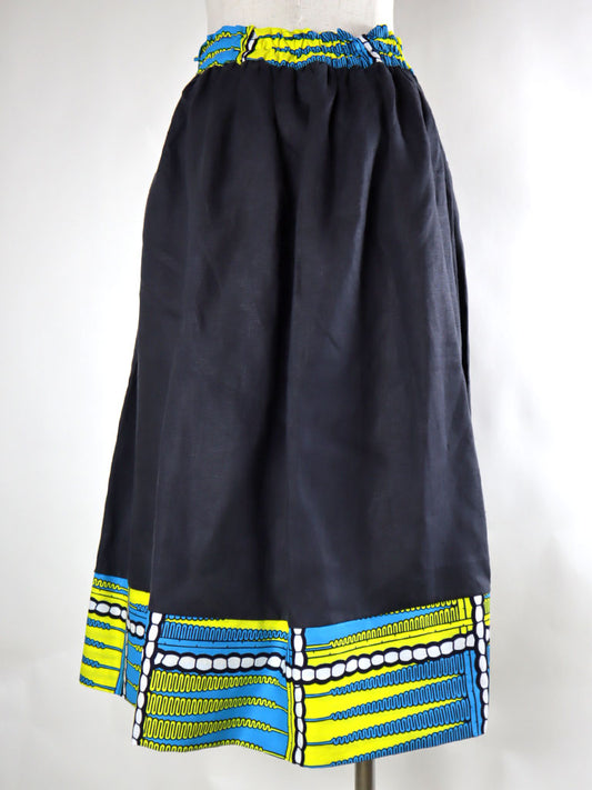 リネンのポケット付きギャザー切り替えスカート・トゥンパル(リネン色ネイビー)