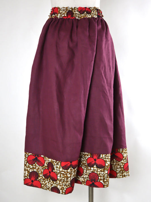 リネンのポケット付きギャザー切り替えスカート・レッドフラワーズ(リネン色ボルドー)
