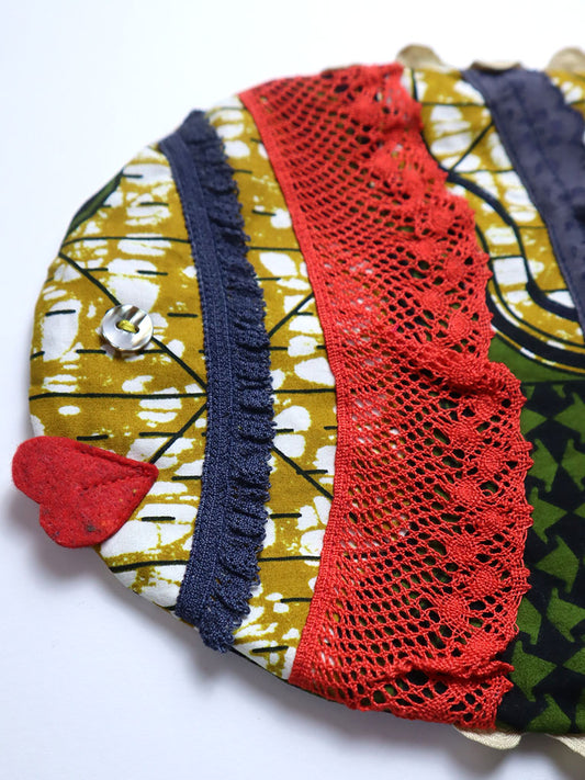 アフリカンプリントのお魚ポーチ・オーカー