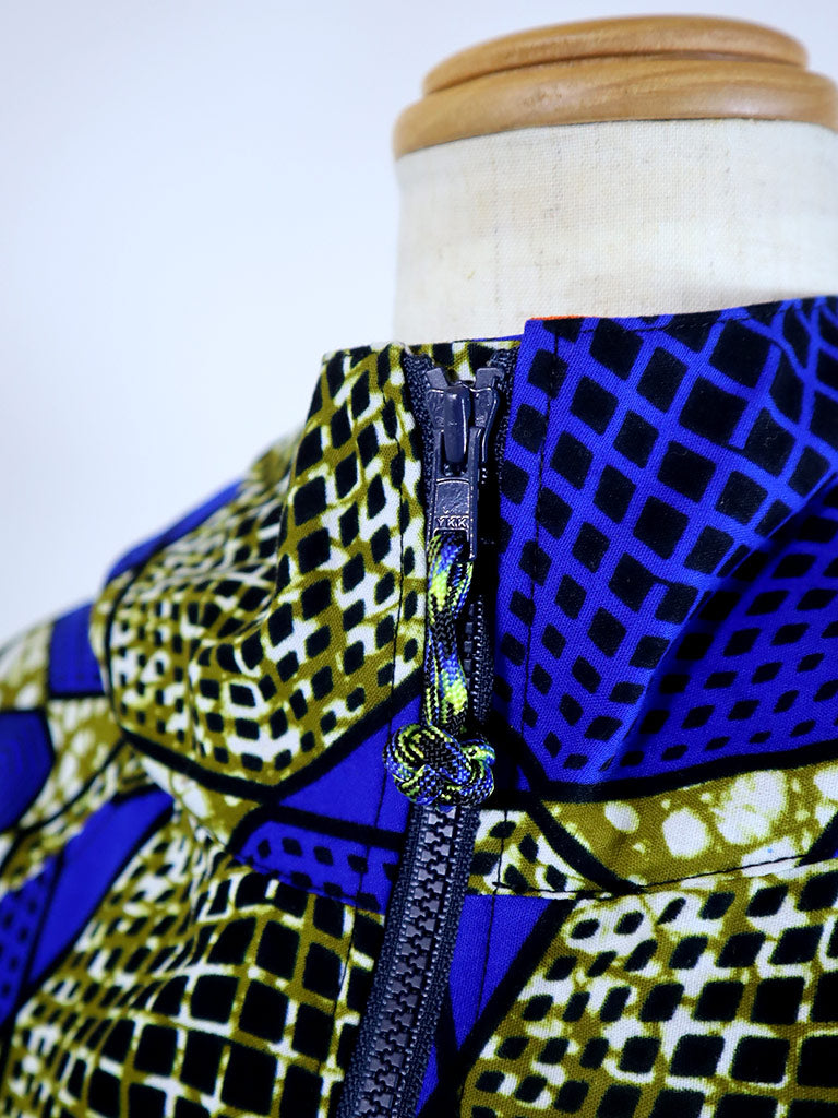 ポケット付きジップアップパーカー・ブルーグリッド