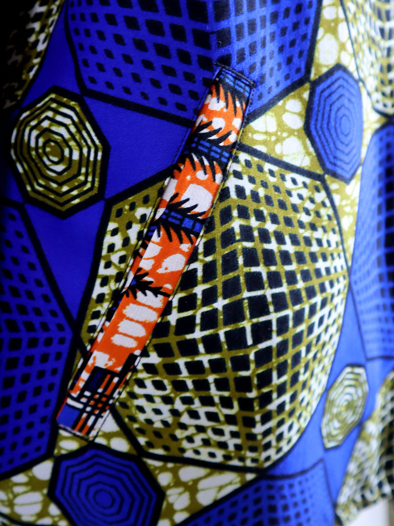 ポケット付きジップアップパーカー・ブルーグリッド