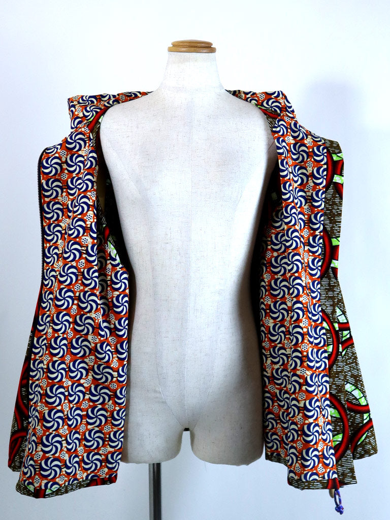 ポケット付きジップアップパーカー・レッドリングス