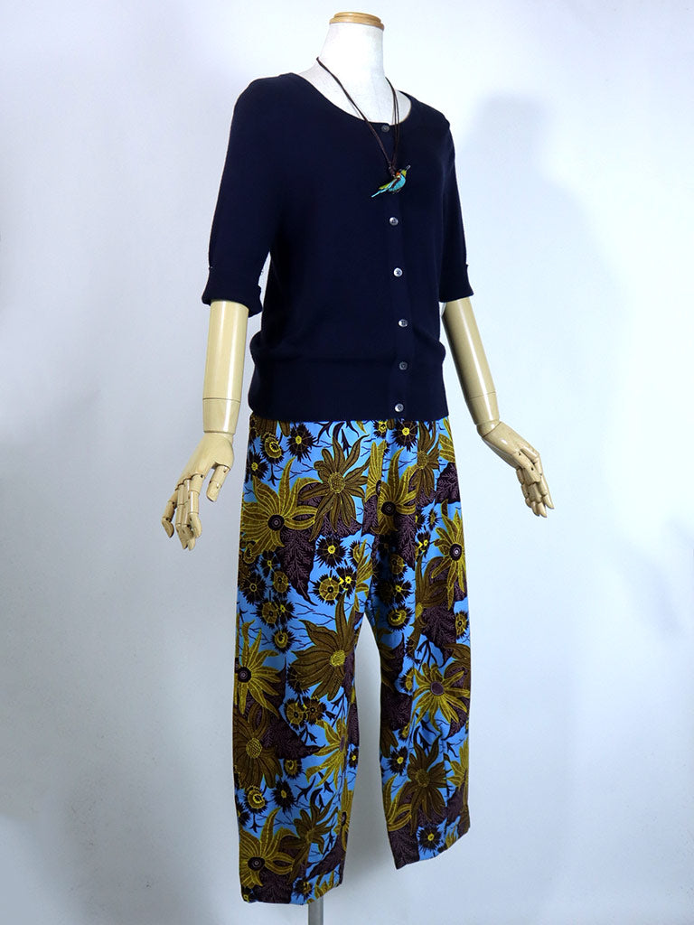 前後ポケット付きコクーンパンツ/ブルー×イエローフラワー