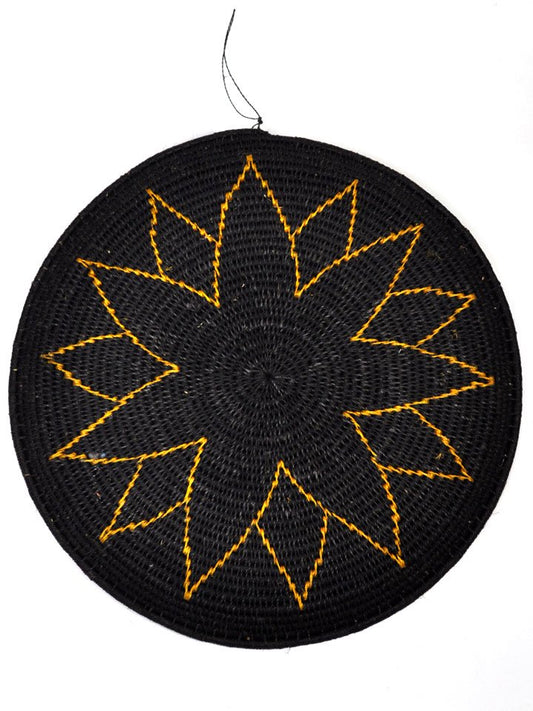 アフリカ(ジンバブエ)のサイザルバスケット/平かごフラット型LL・ブラック&オレンジフラワー