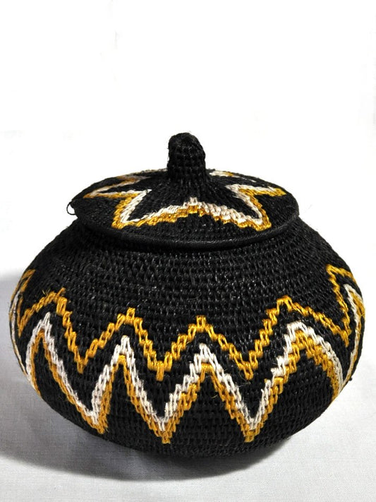 アフリカ(ジンバブエ)のサイザルバスケット/フタ付きポット型(壺)LL・ブラック×イエローウェーブ