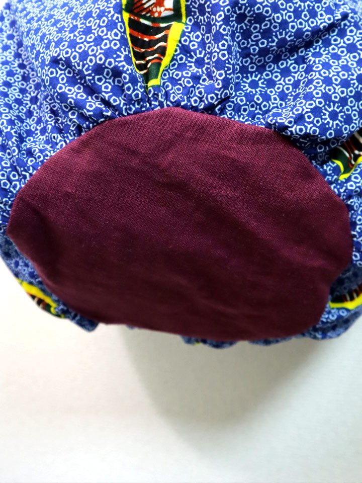 リネンのリバーシブルバッグ・ブルー×ライト（リネン色ボルドー）