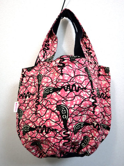 リネンのリバーシブルバッグ・ピンク×コークスクリュー（リネン色ネイビー）